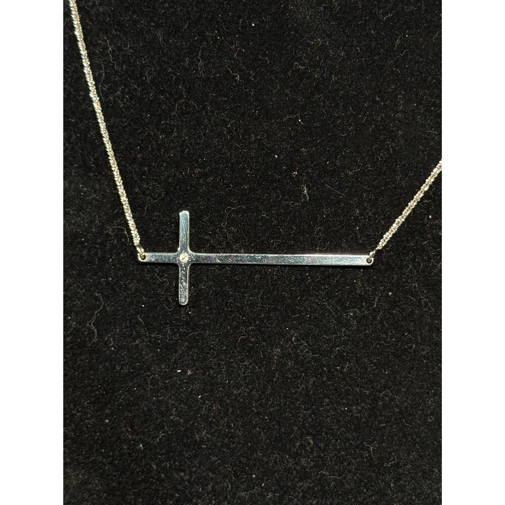 Dyadema 925 Italy Sterling Silver Side Cross Bar Necklace